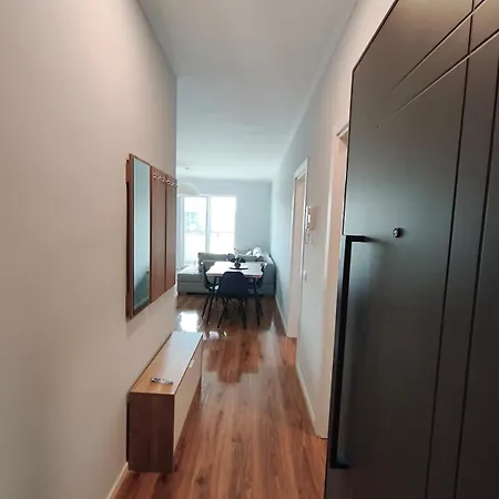 2 Apartamento Tirana
